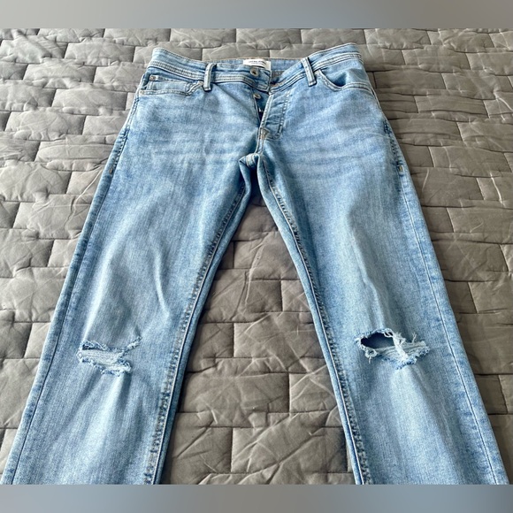 Jack and Jones men’s distressed jeans W29 x L32 - Picture 4 of 9